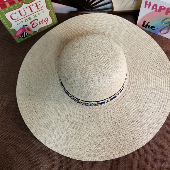 NWT Ikat / Tribal Print Sunhat - Picture 3 of 4